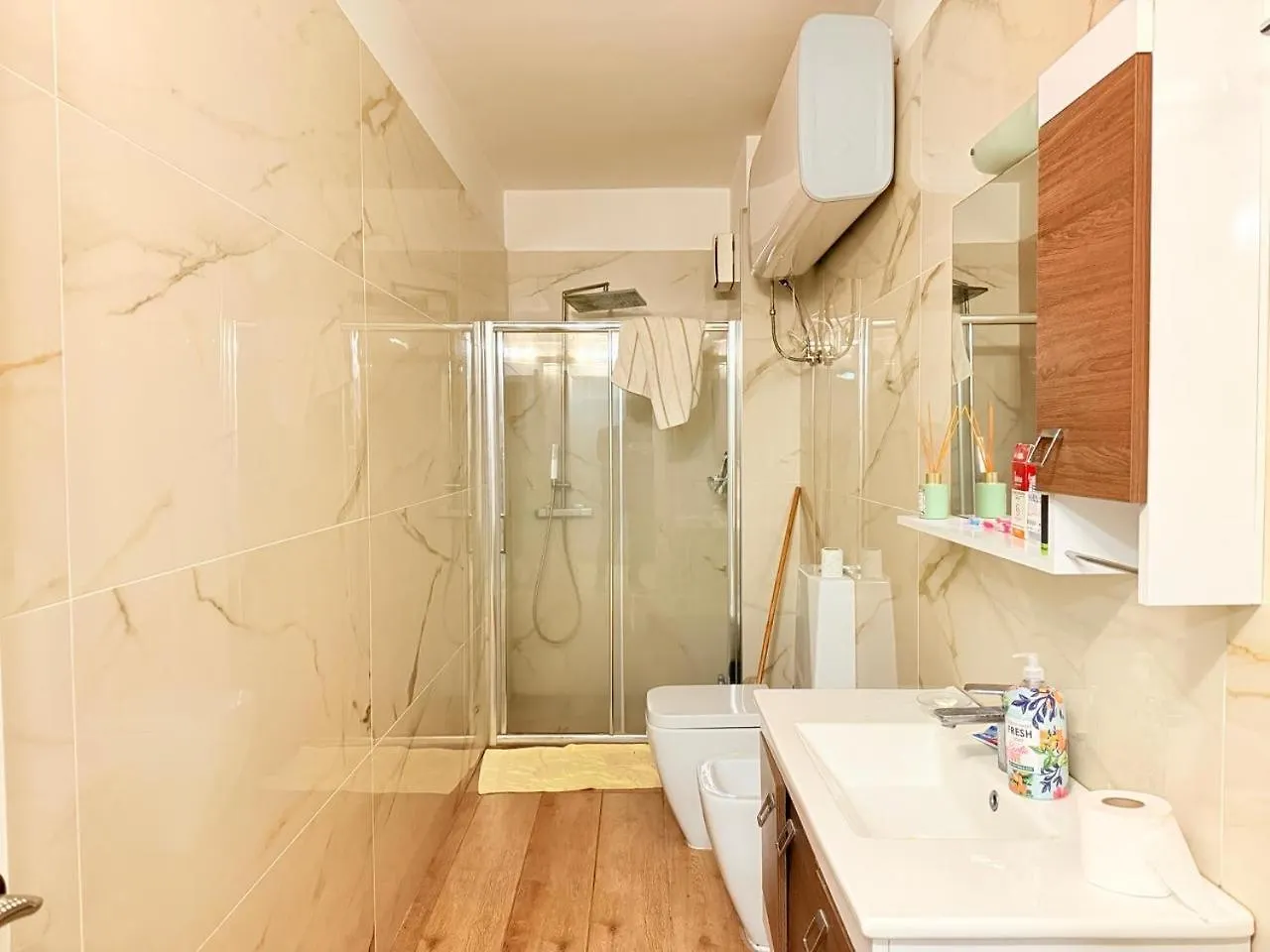 City Center Luxury Apartment Tirana