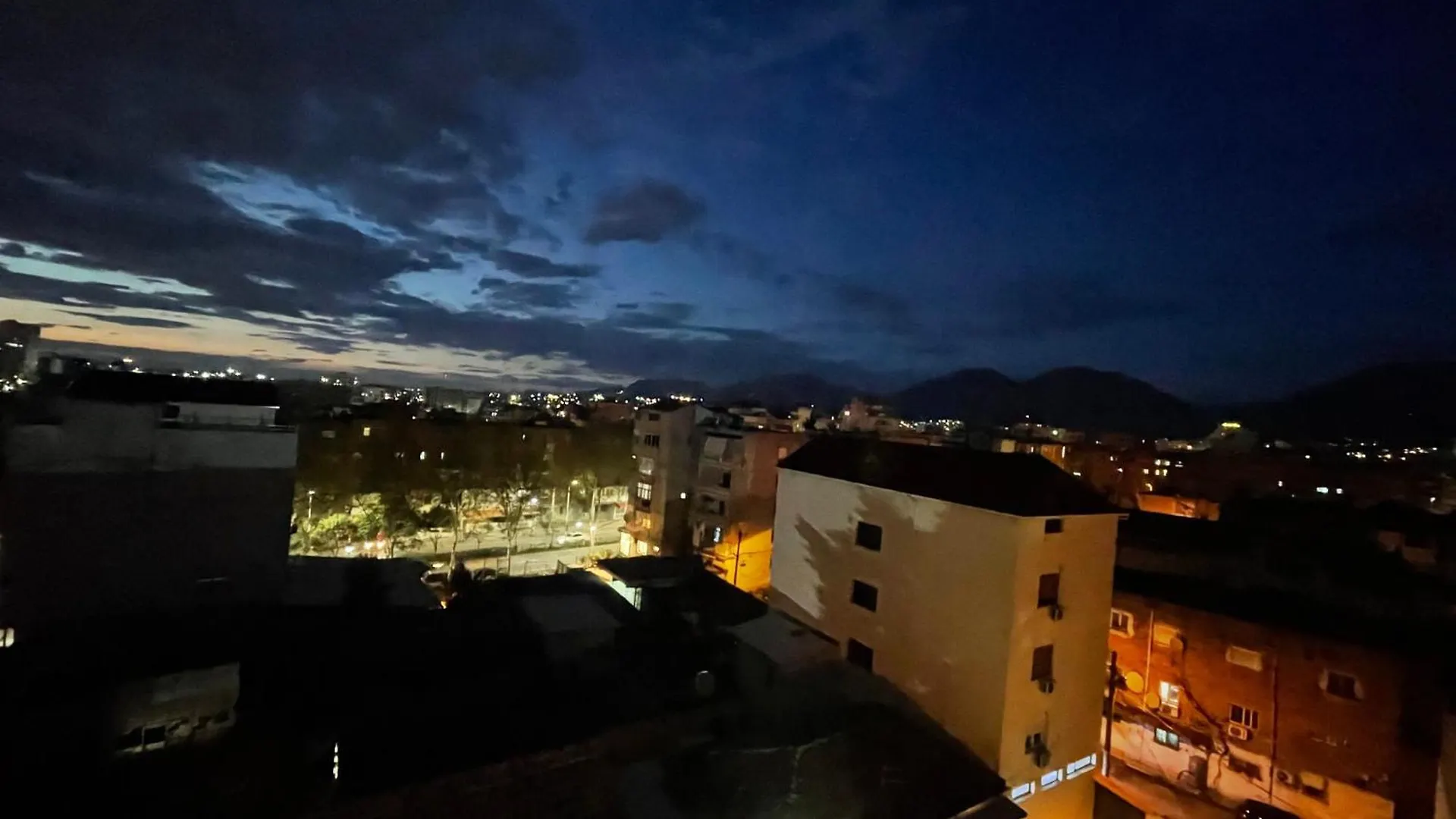 City Center Luxury Apartment Tirana